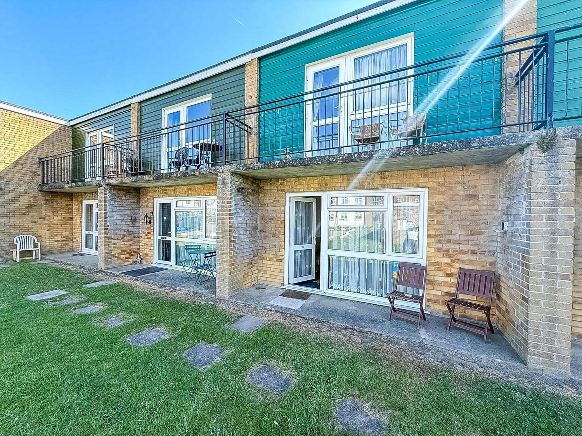 Great 3 Bedroom Chalet To Hire With In Hemsby, Great Seaside Break! Ref 18194B Exterior foto